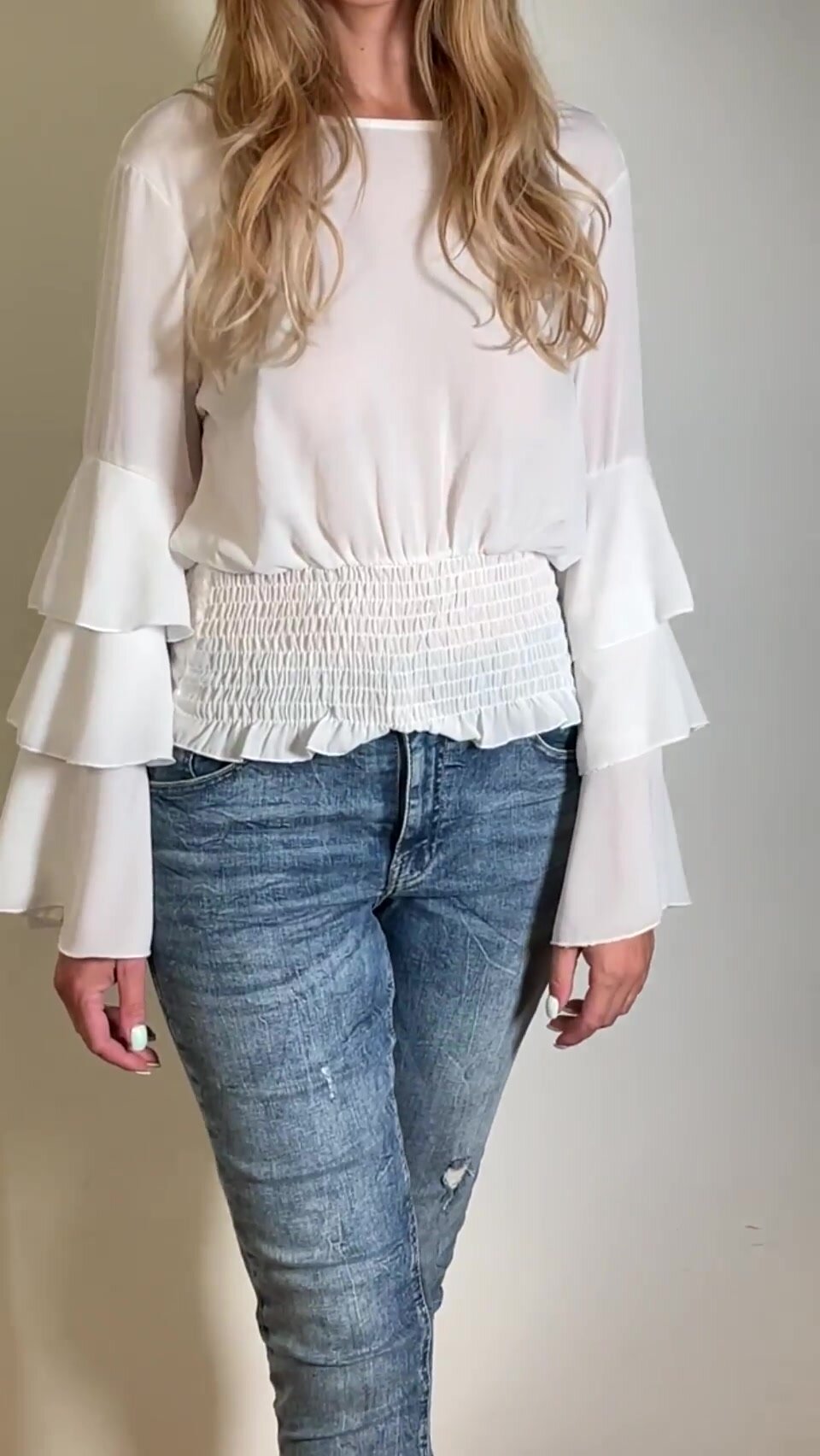 In case you were wondering what's underneath the next-door mom's clothes