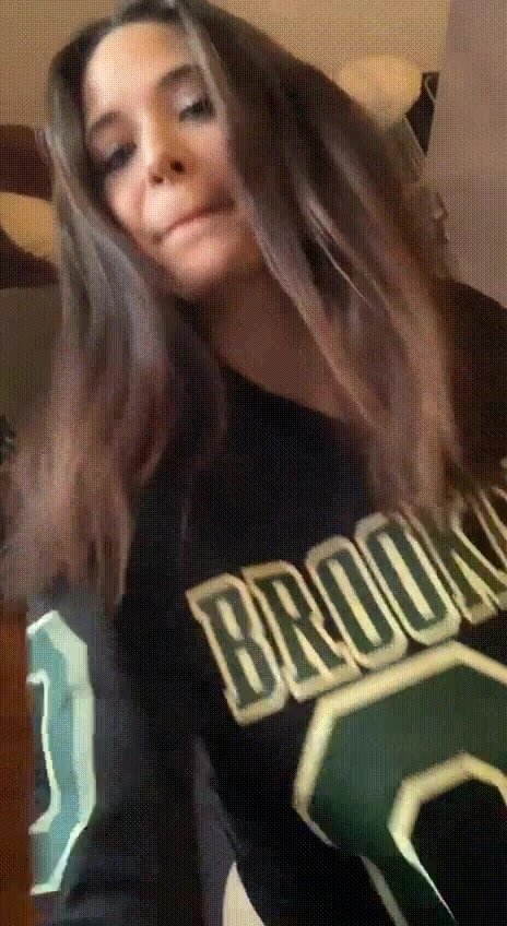 Your 4’11” & 89lb petite girl has arrived! Will you only fuck her, or will you date her and fuck her?