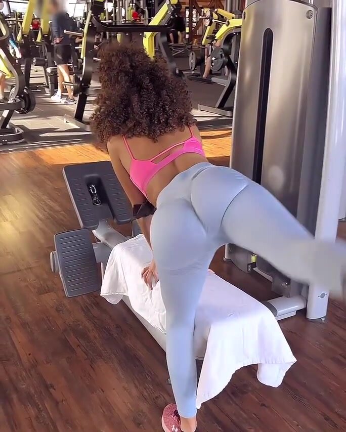 When you're horny in your gym