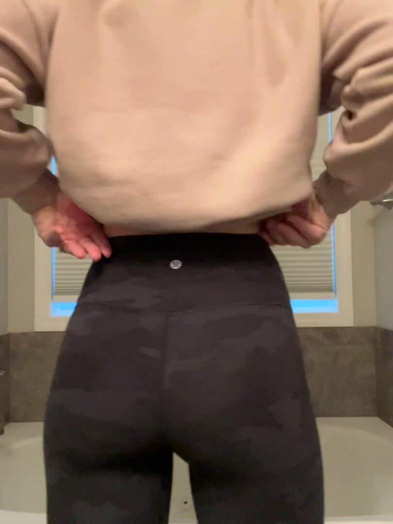 It’s athleisure day at school today! Would you be able to focus?