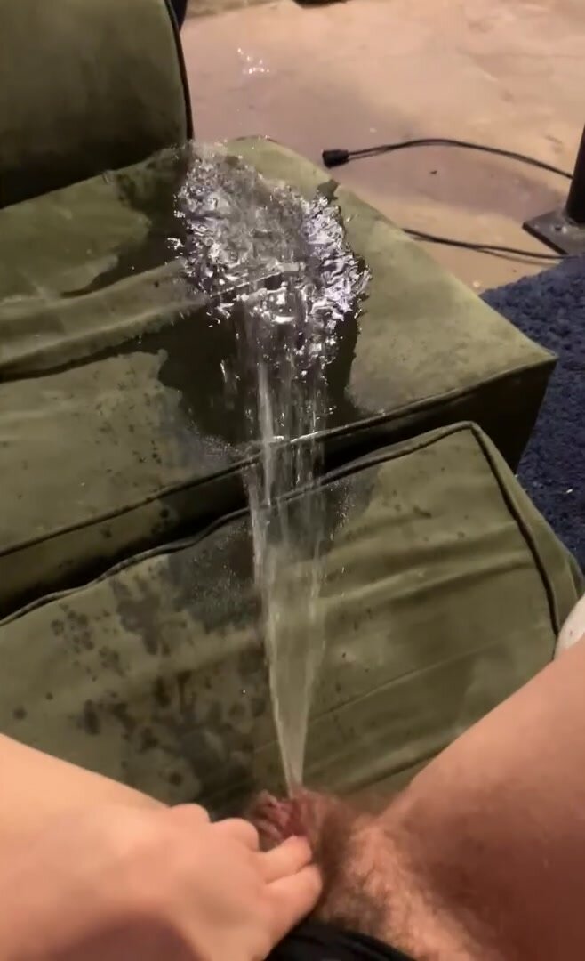 This pee felt sooo good