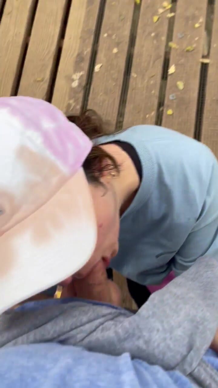 I love sucking dick outdoors