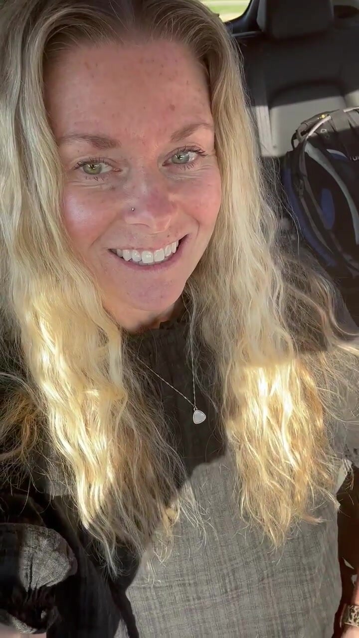 Car rides are so much fun with me