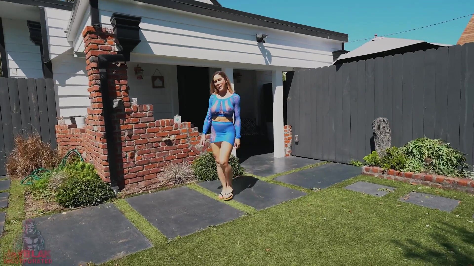 ANYONE ELSE FOND OF PUBLIC FUN??