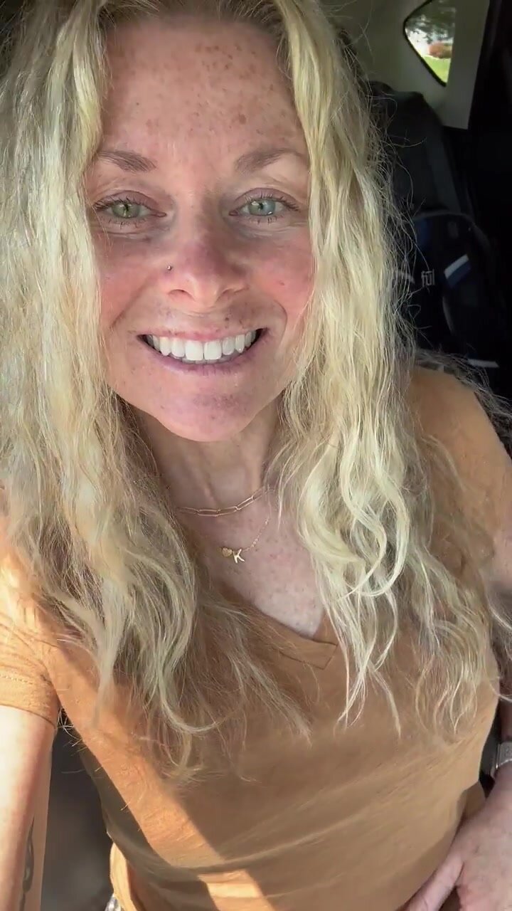 I make car rides a lot of fun