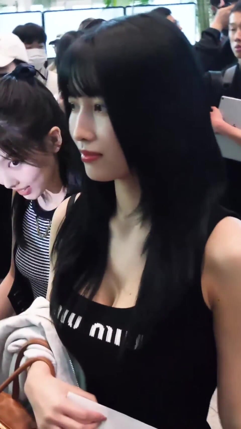 TWICE - Momo