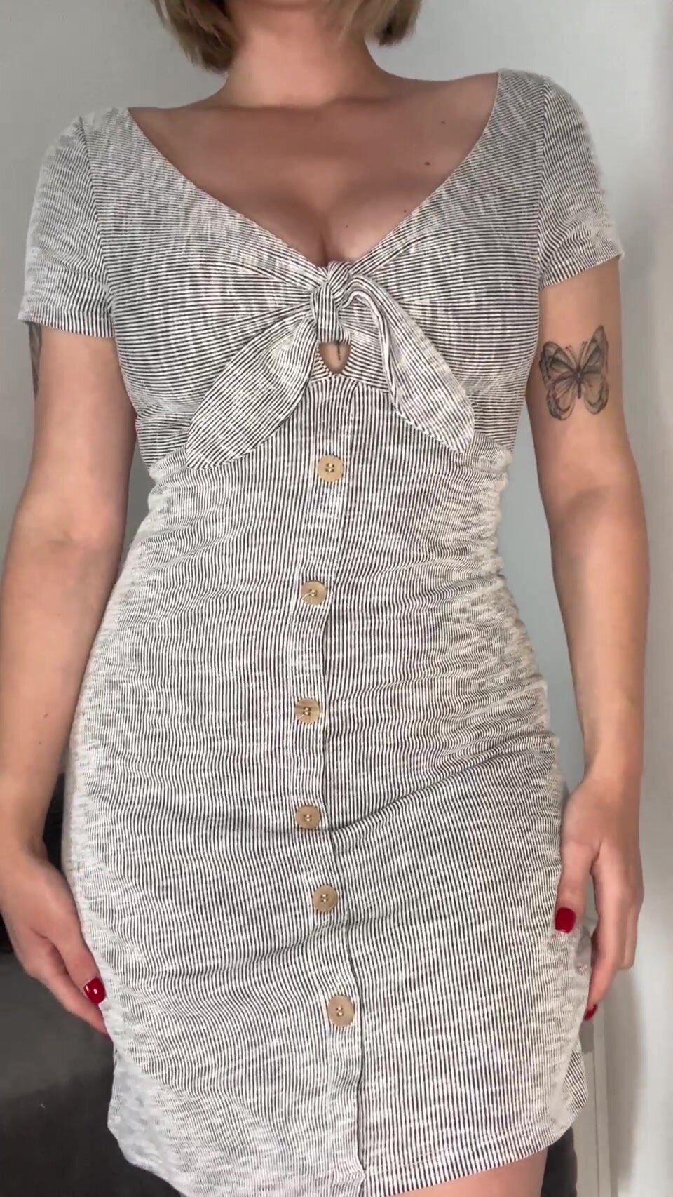 Married with kid... actually married pussy tastes best