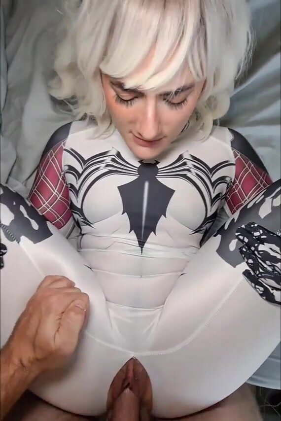 Spidergwen Gets Cum Ropes And Goes For Seconds