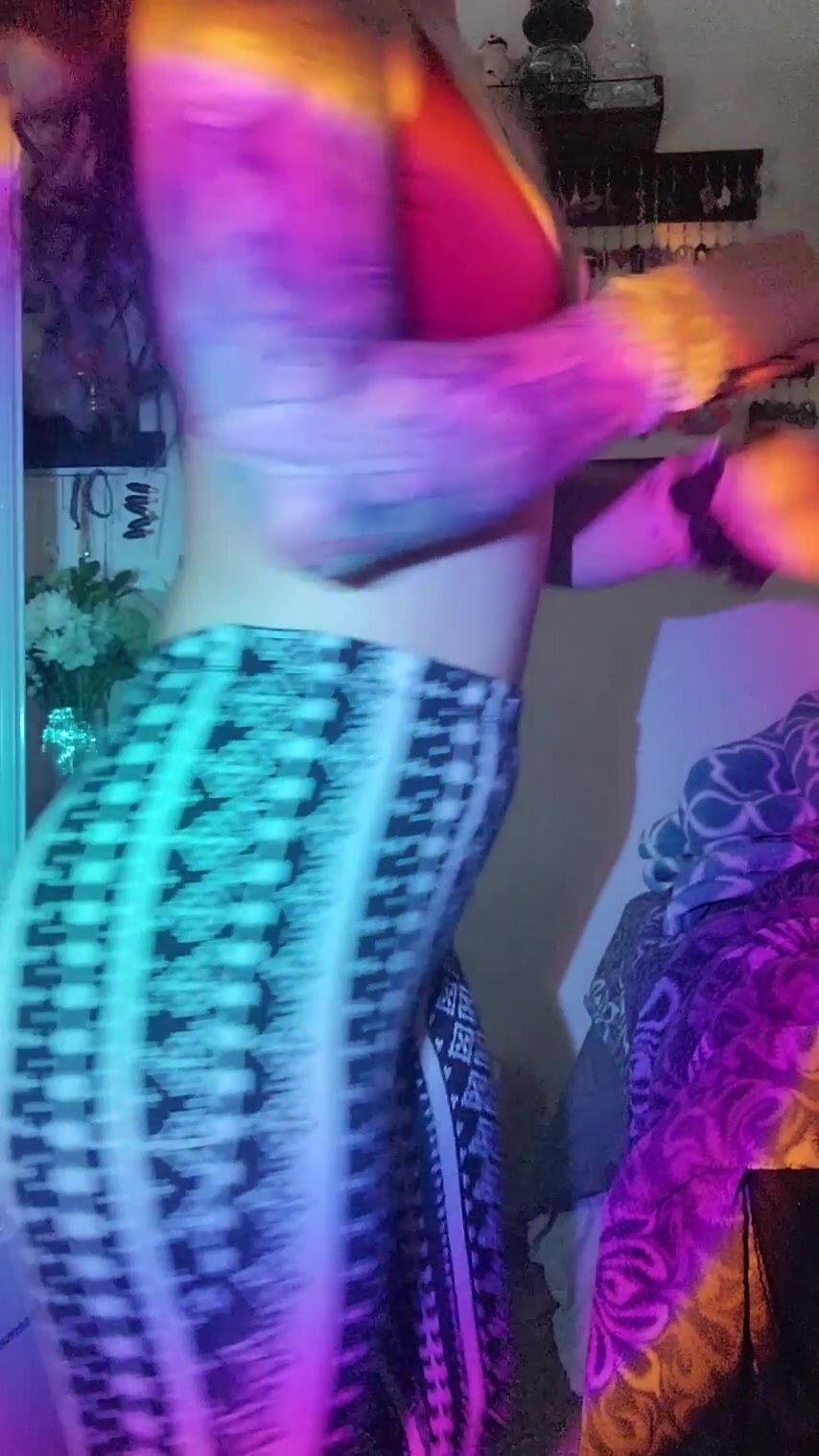 I just want someone else to strip me down