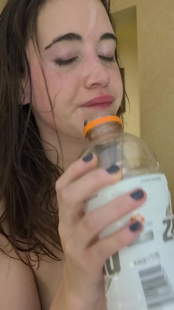 I put mmf for the video even though I fucked 14 guys at my birthday gangbang that night ;)