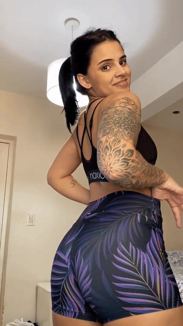 Will you let a 18yo cheerleader ride you?