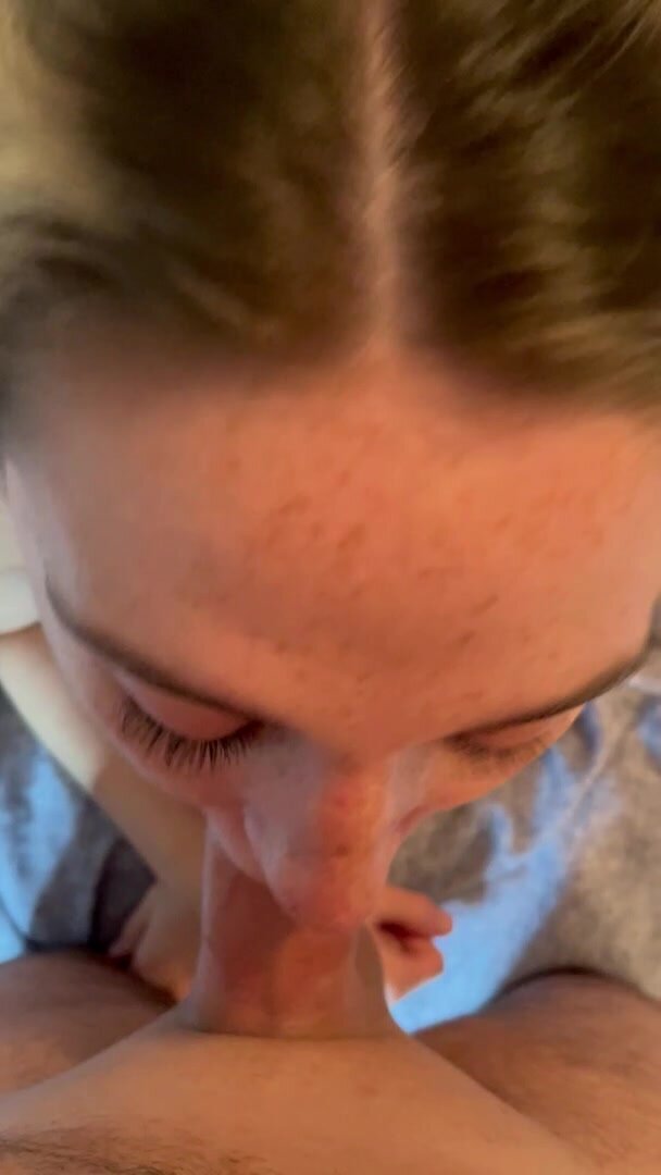 Pretty and takes it like a champ ;)