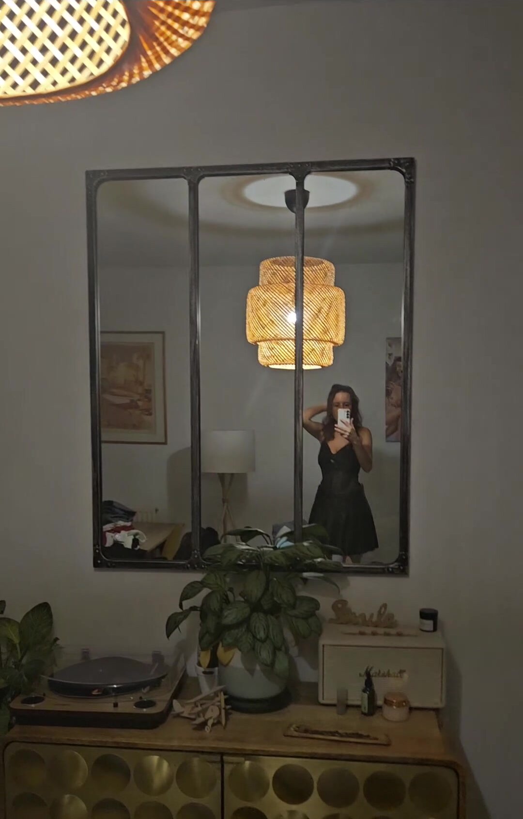 Je continue ? Tu veux me voir enlever le reste ?