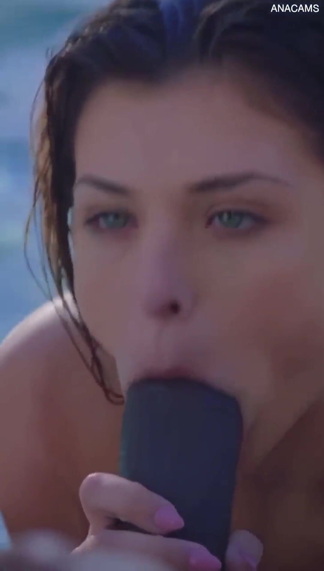 Leah Gotti Sucking on that Bbc