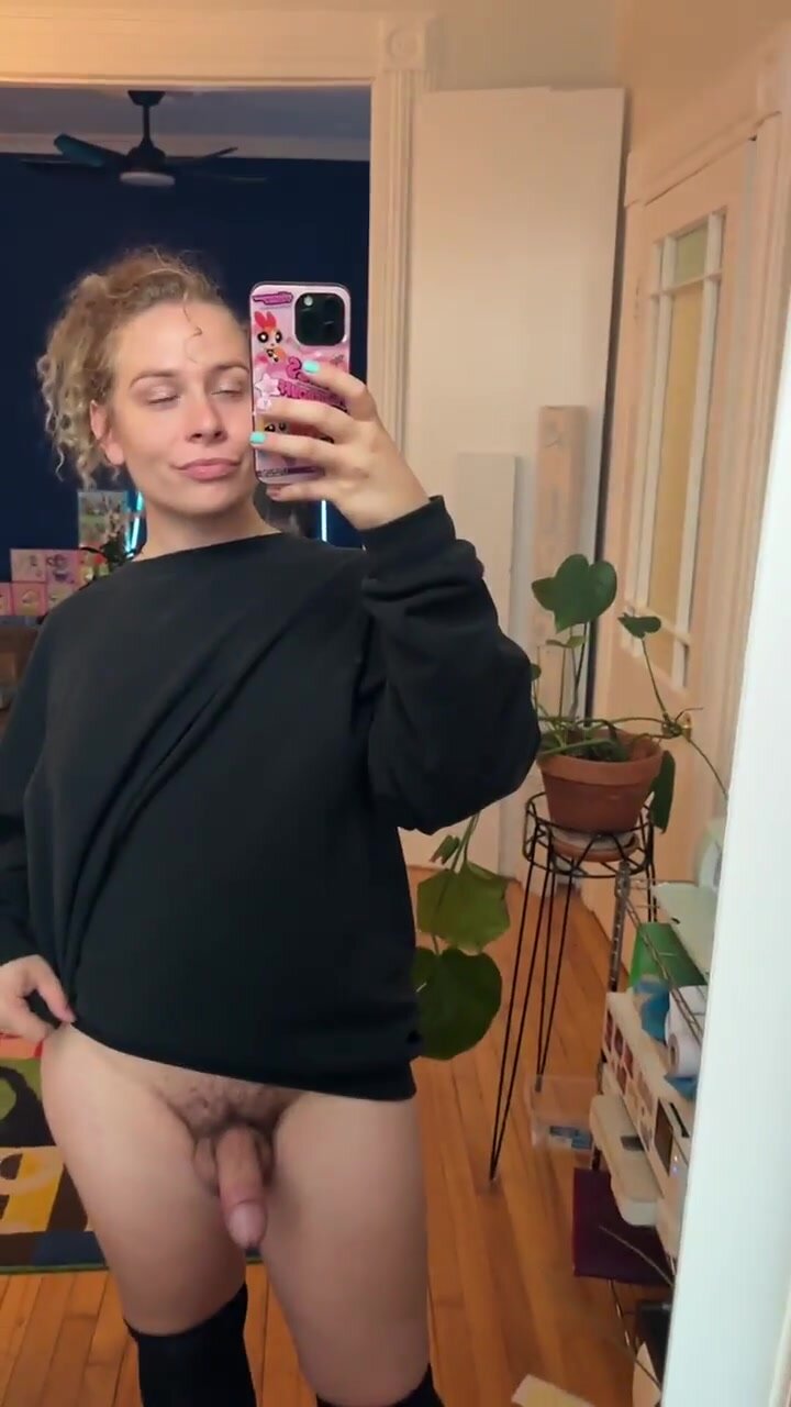 Do you like my hair up?