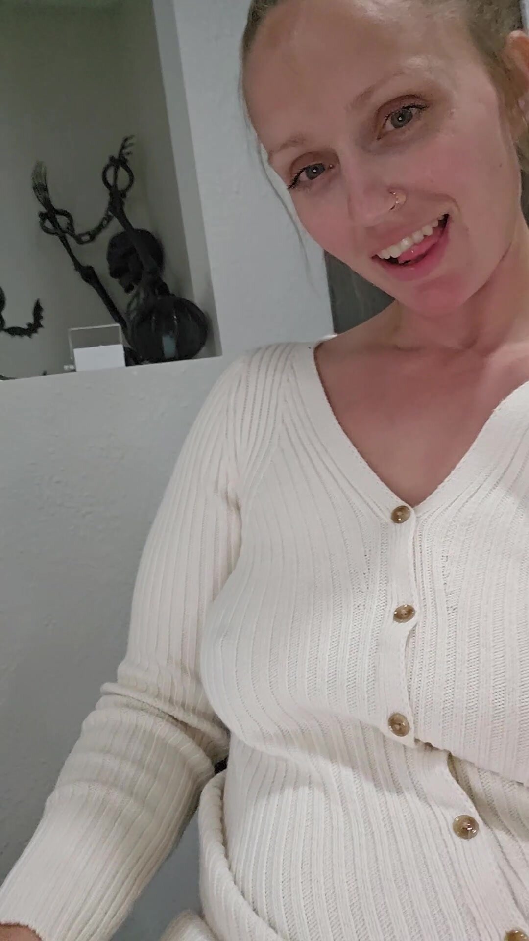 Forgot to wear my panties to the office