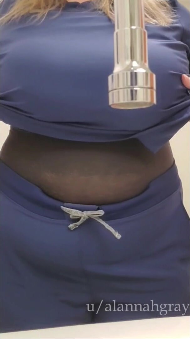 Filming a quick Titty Drop at work while trying not to get caught