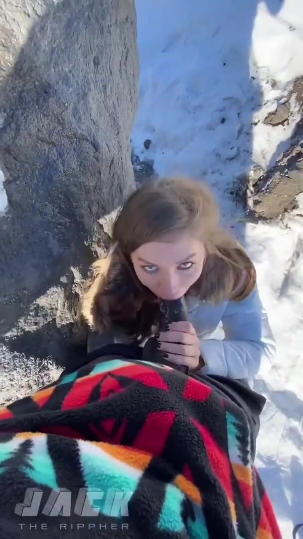 Snowbunnie in the wild