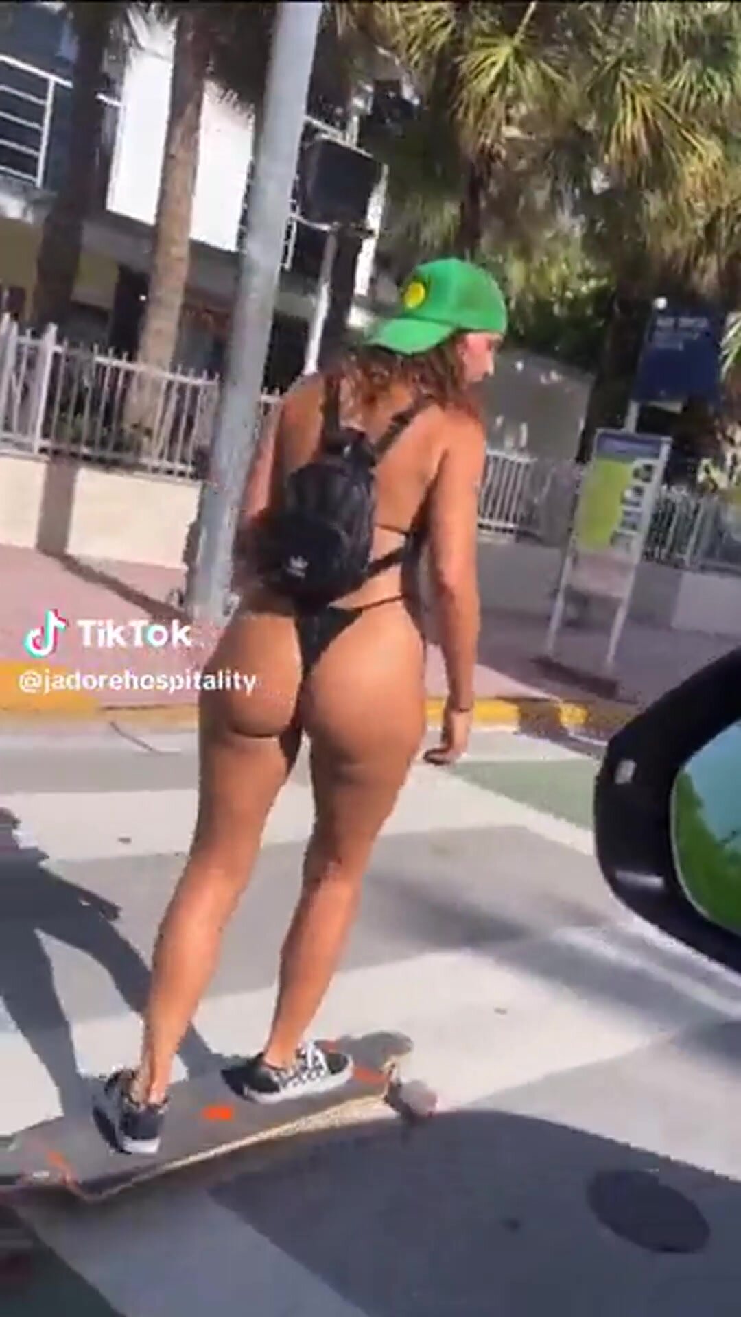 Skater girl showing off