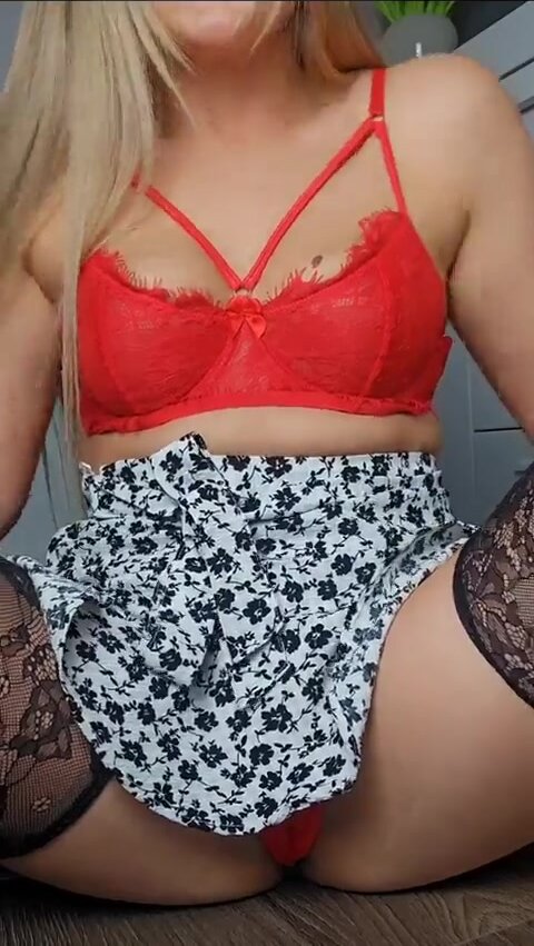 Say Hi if you love eating pussy and you're from UK