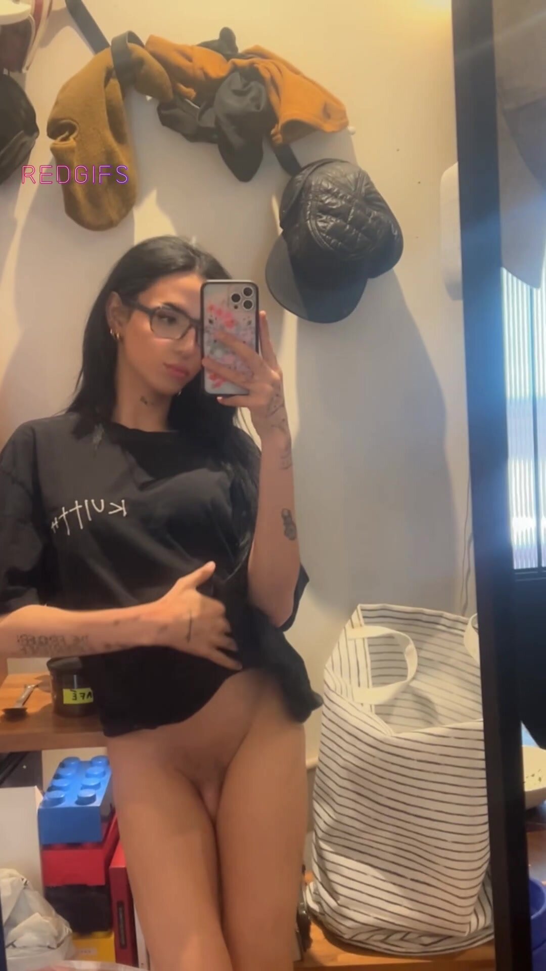 Being drunked so bad made my pants fell