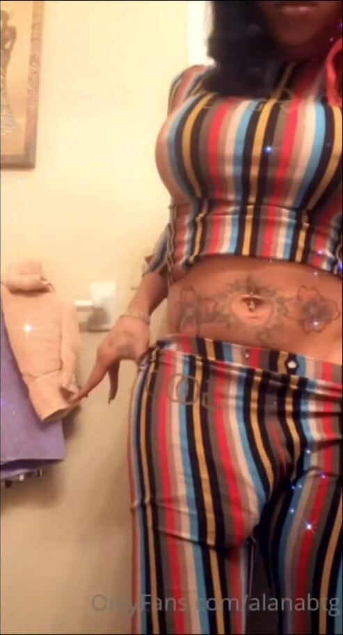 Cock reveal