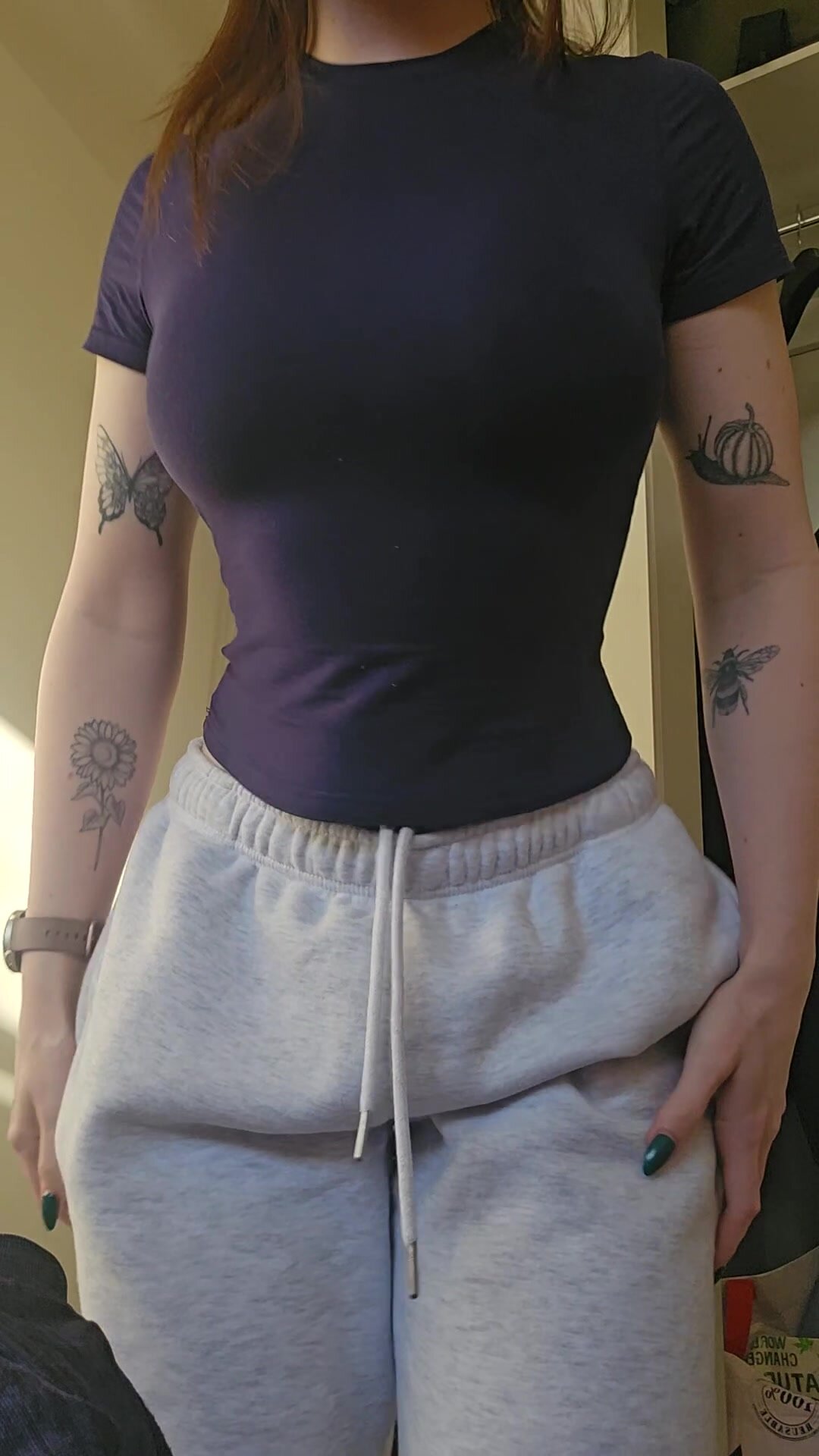 revealing them titties