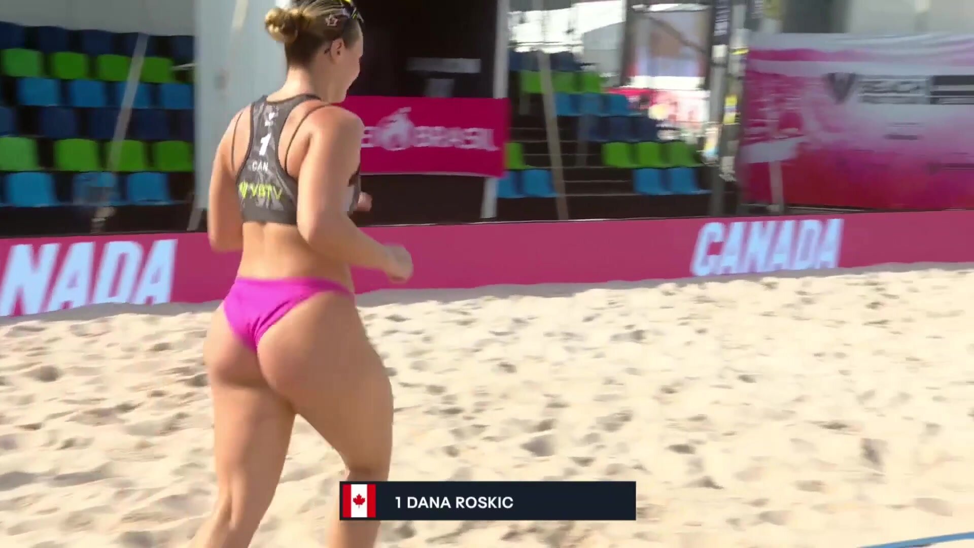 Dana Roskic - Canadian Beach Volleyball