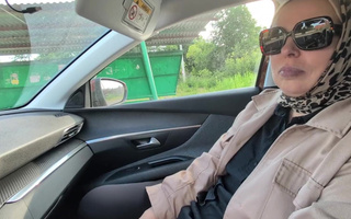 Busty granny fucks with her neighbor in his car and swallows cum