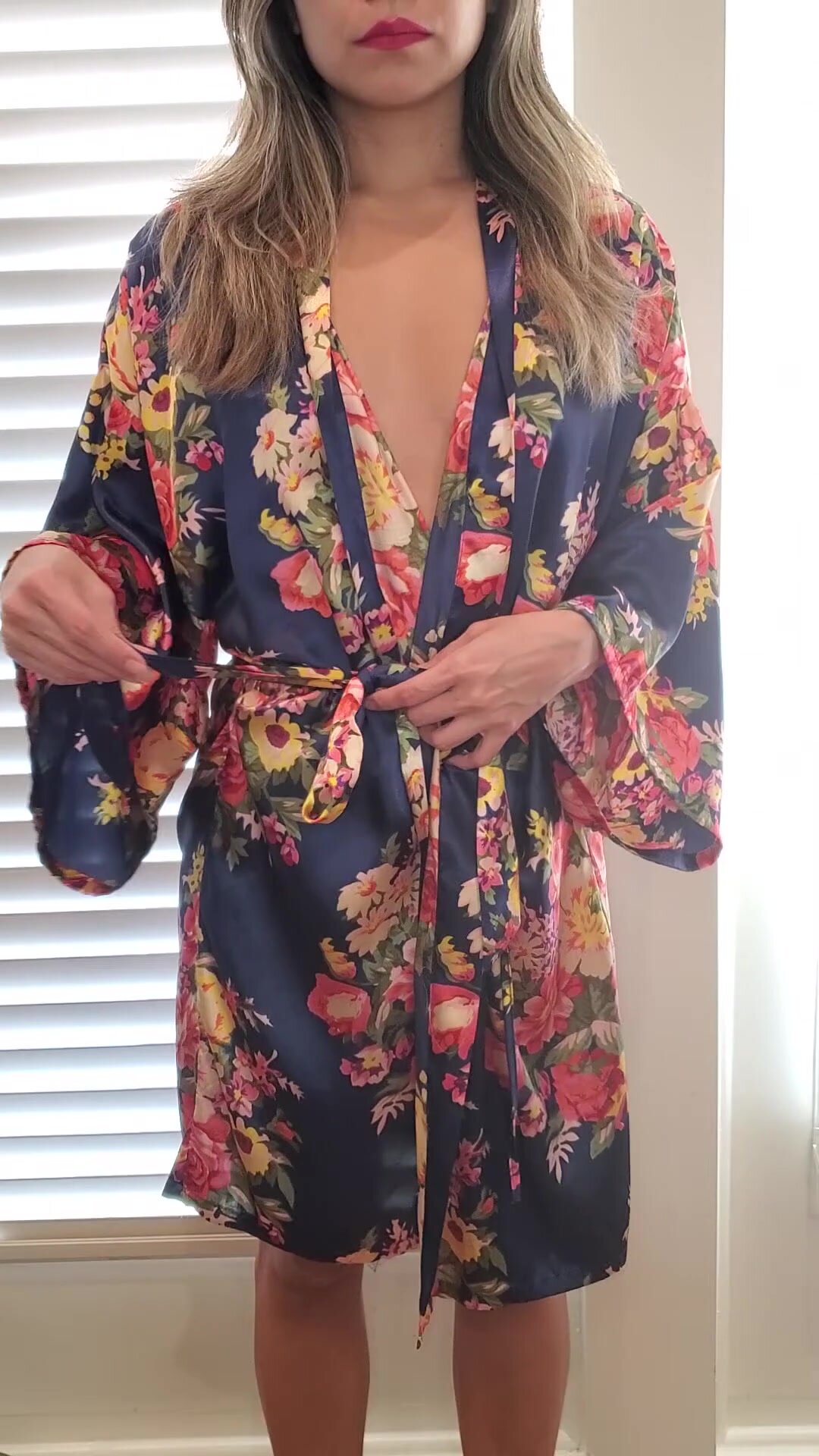 This Robe provides easy access to breed my MILF body