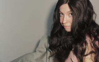 Petite Brunette Babe Spreads Legs For Hung Stud Deep Thrust In Bed