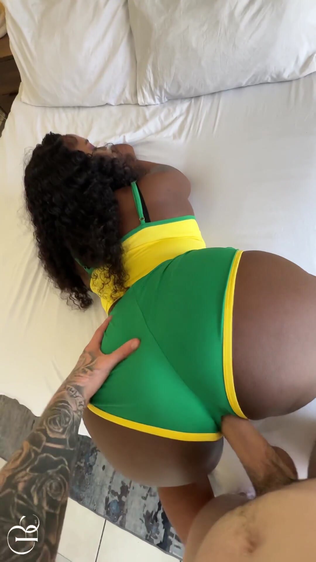 Getting that dick through her booty shorts