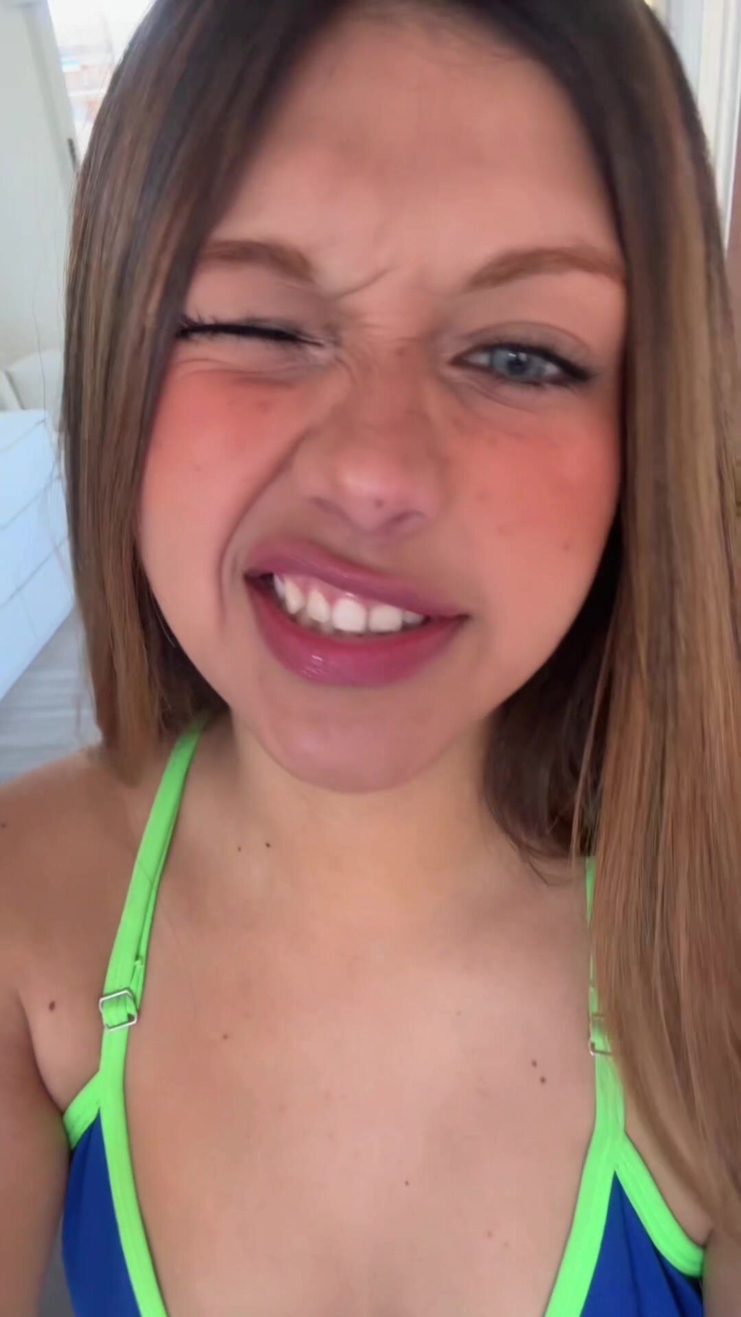 Just a horny latina waiting for you