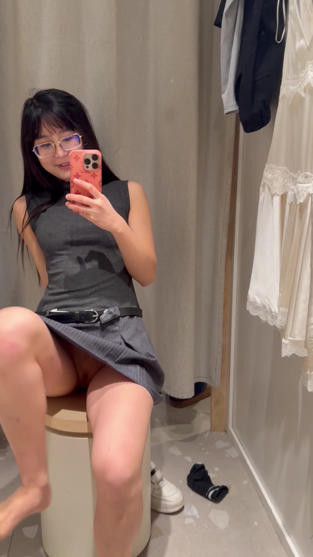 Who wanna do that with me in the changing room