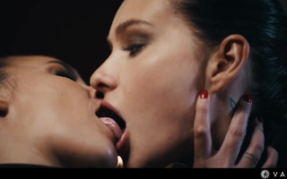 Tough vampire makes an obedient brunette lick her trimmed pussy