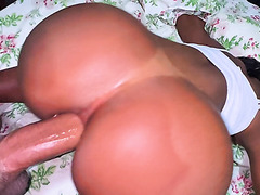 Thicc Ebony teen babe got fucked in anal by BBC for the first time