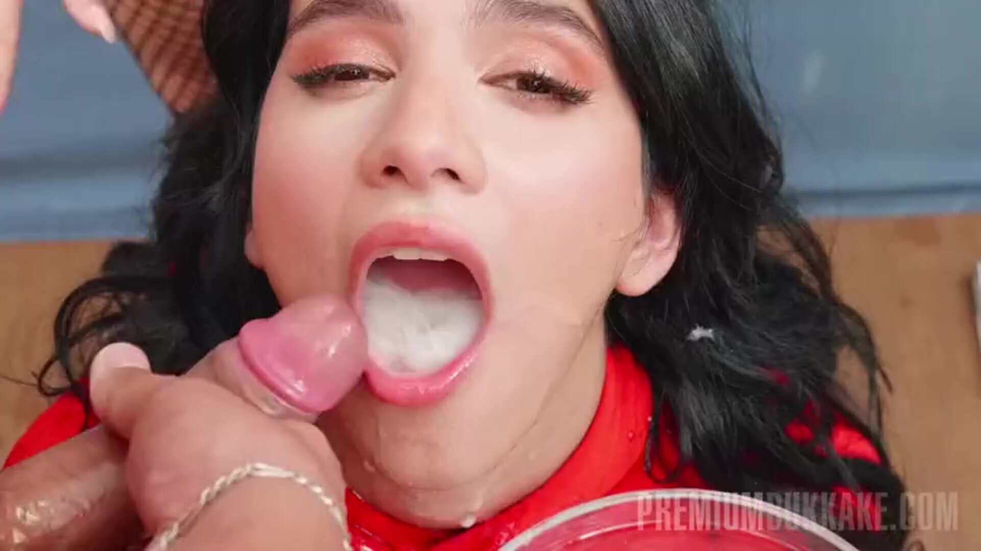 Everyone asks why as a girl I love the ideas of bukkake…