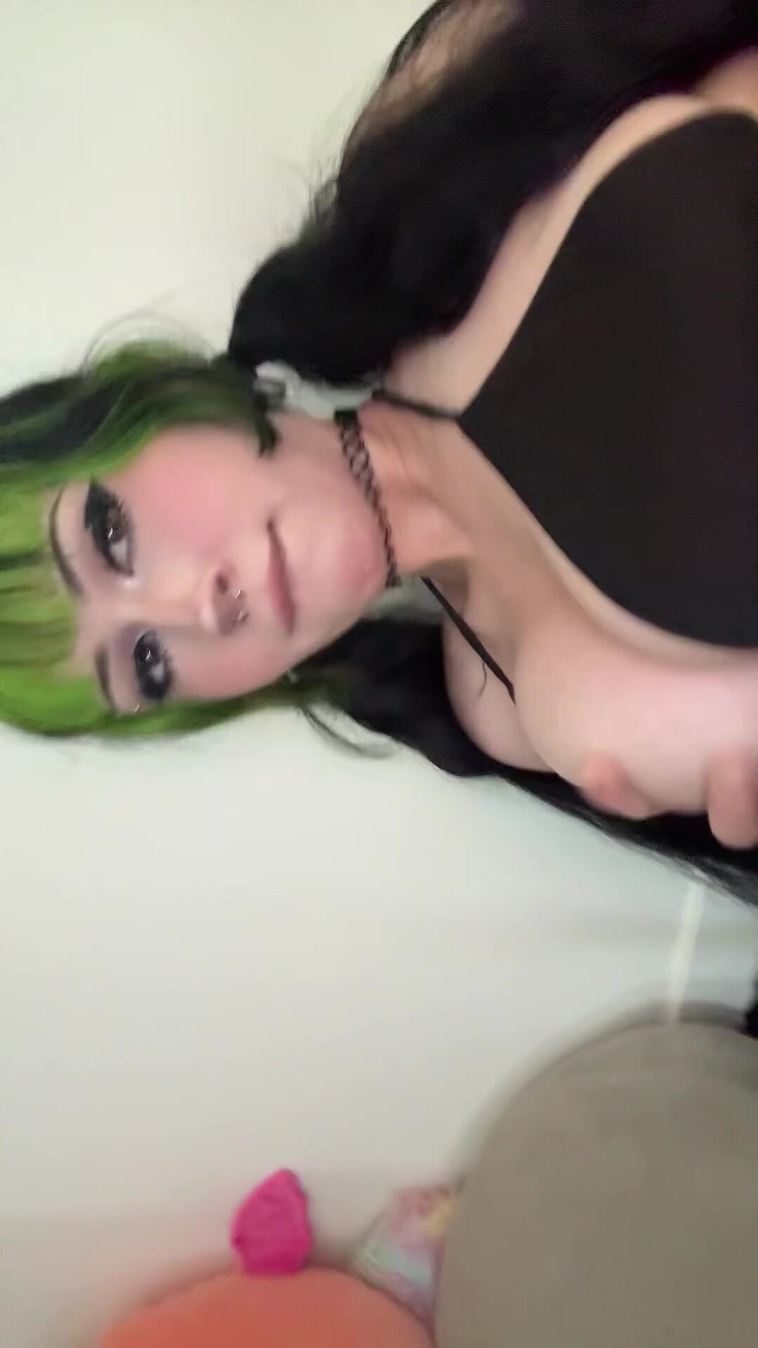 fuck this emo ass