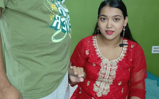 Indian chick blows him before shaking her fat ass in doggy and laying back in missionary