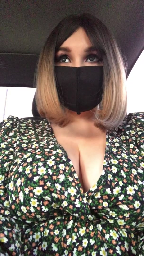 oops.. it seems like the taxi driver caught me :)