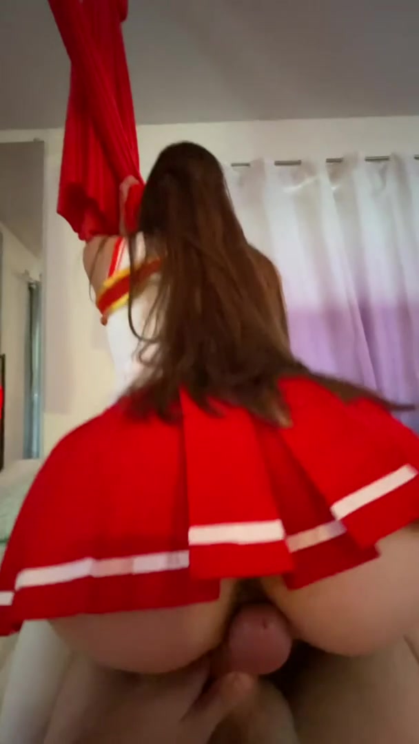 Arrow ⬆️ if you’d last more than 1 minute. I need to find me a random redditor to 