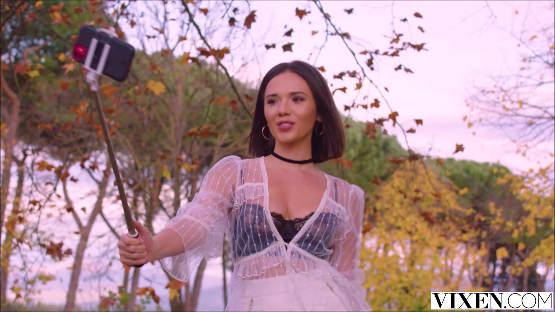 Eve Sweet in the scene "Side Hustle"