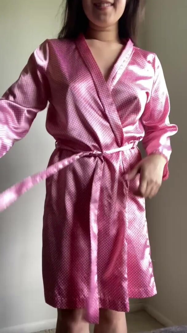 I love my new robe!