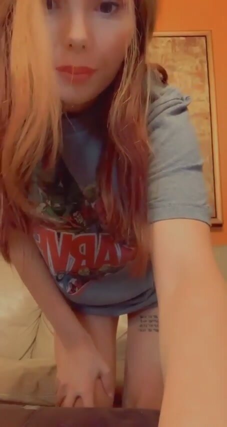 Look how well I hide my DD tits!