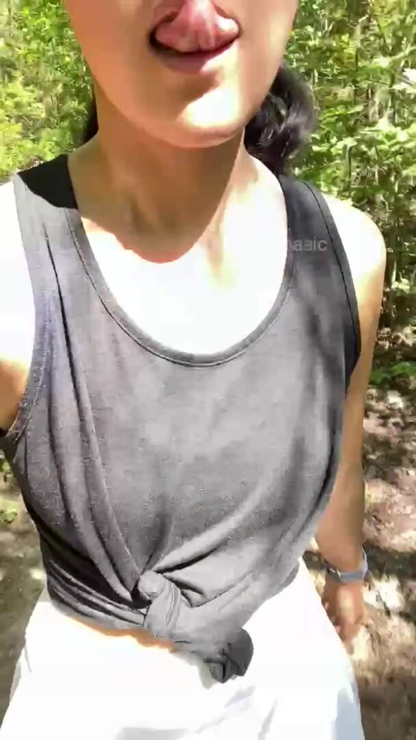 Would you eat me out mid hike?