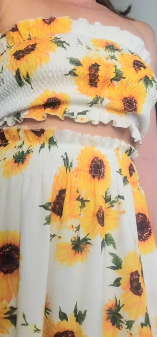 Come take a look up my skirt