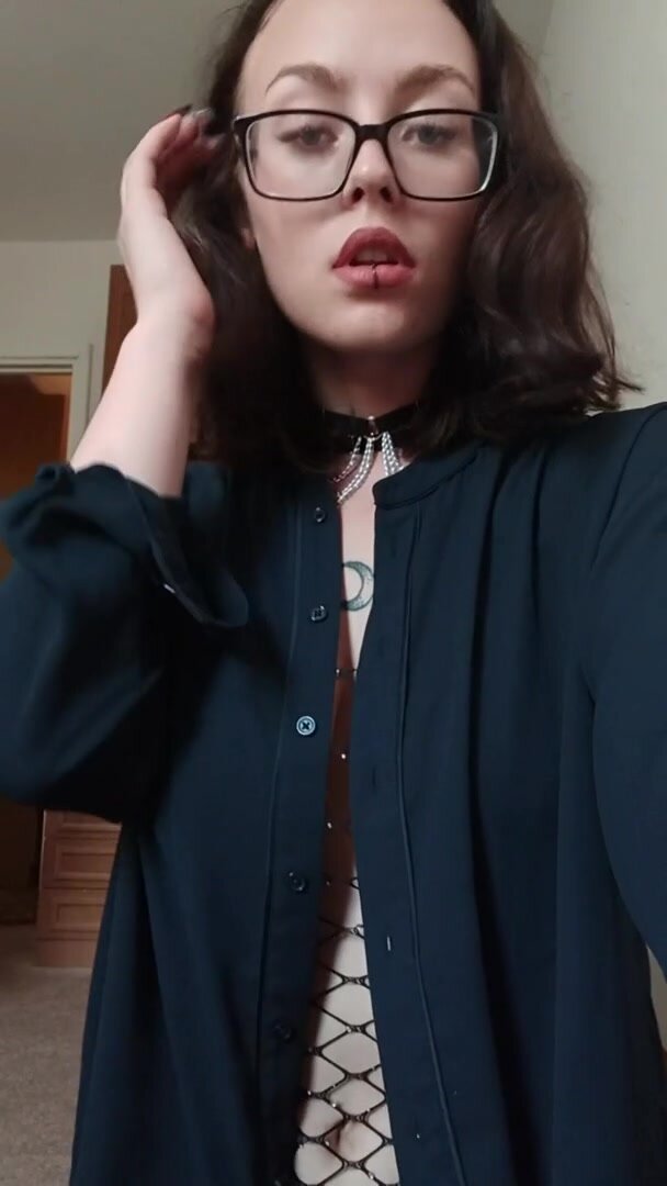 I wear this underwear to college under my shirt