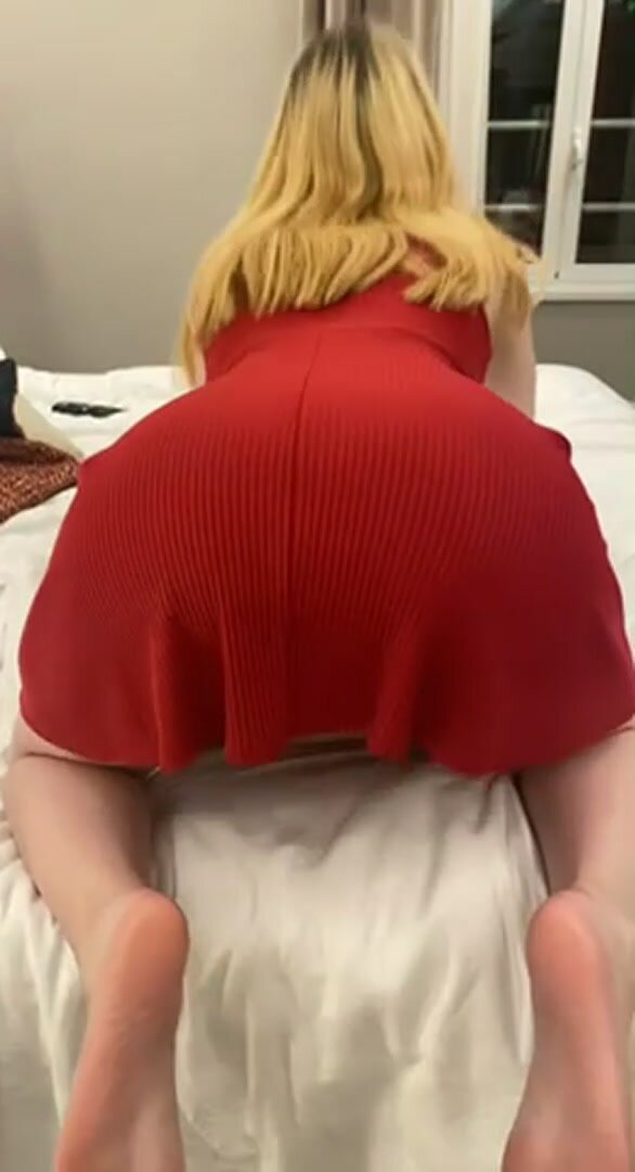 Can you eat both Of my holes?