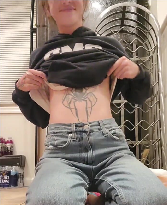 fuck my ass on the kitchen floor