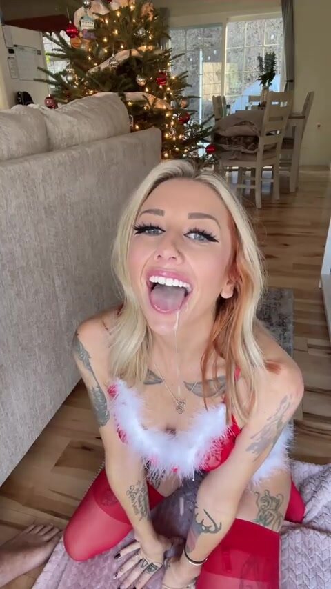 All I want for Christmas is more cum in my mouth